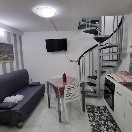 Casa Di Gresia Villa Napoli Bagian luar foto